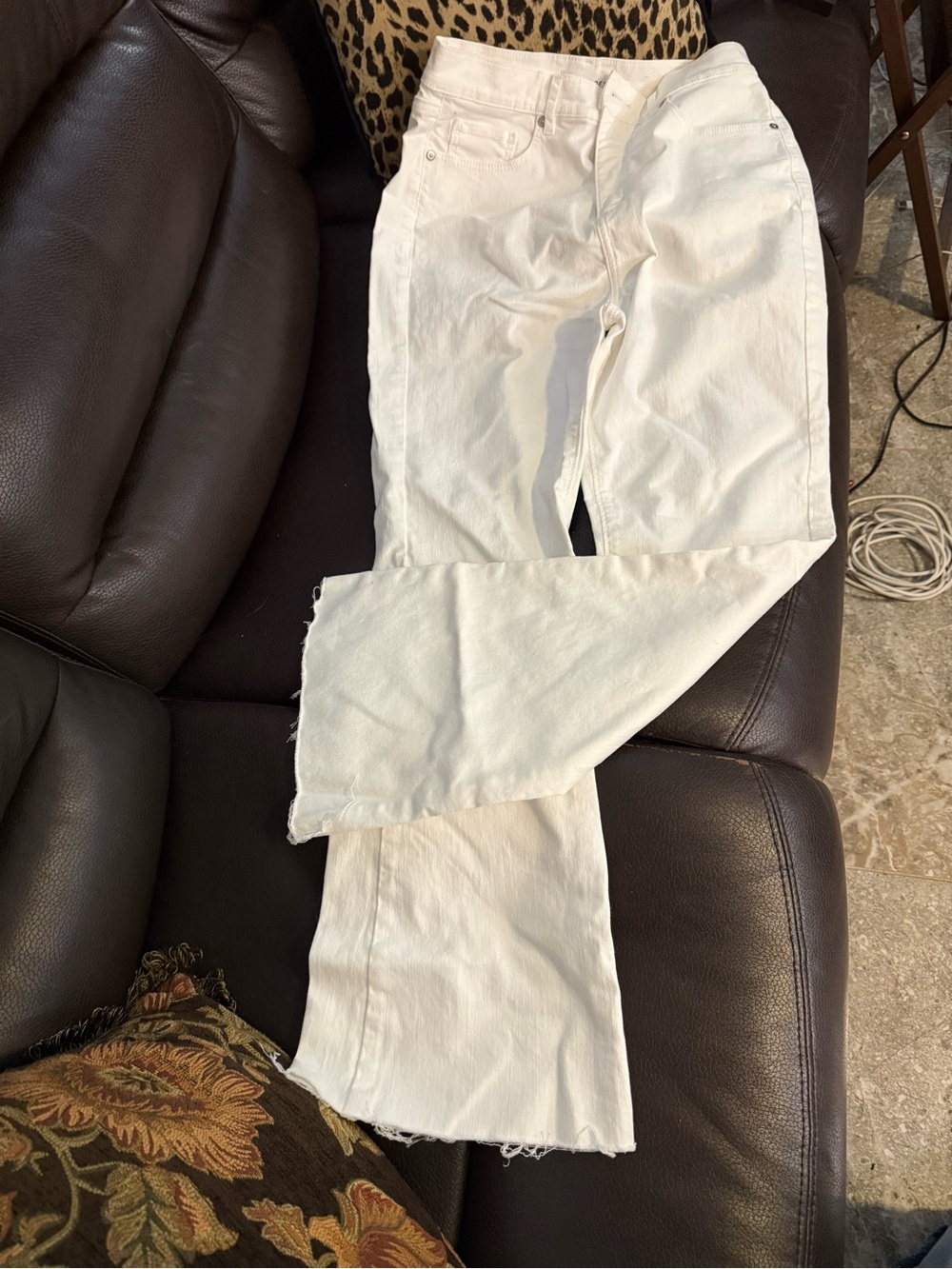 LOFT White Flare Jeans with Frayed Hem 29/8